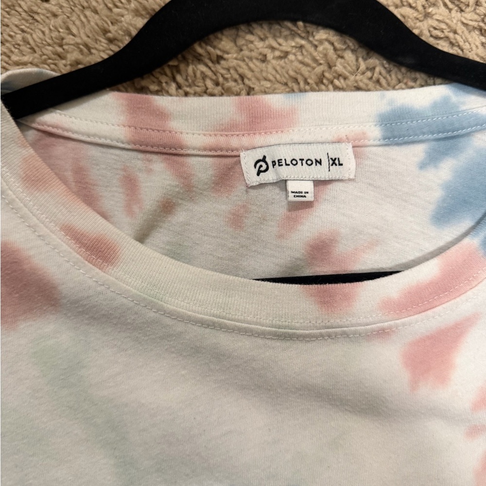 Peloton Pastel Tie-Dye Tee XL with cuffed sleeves - Picture 2 of 3